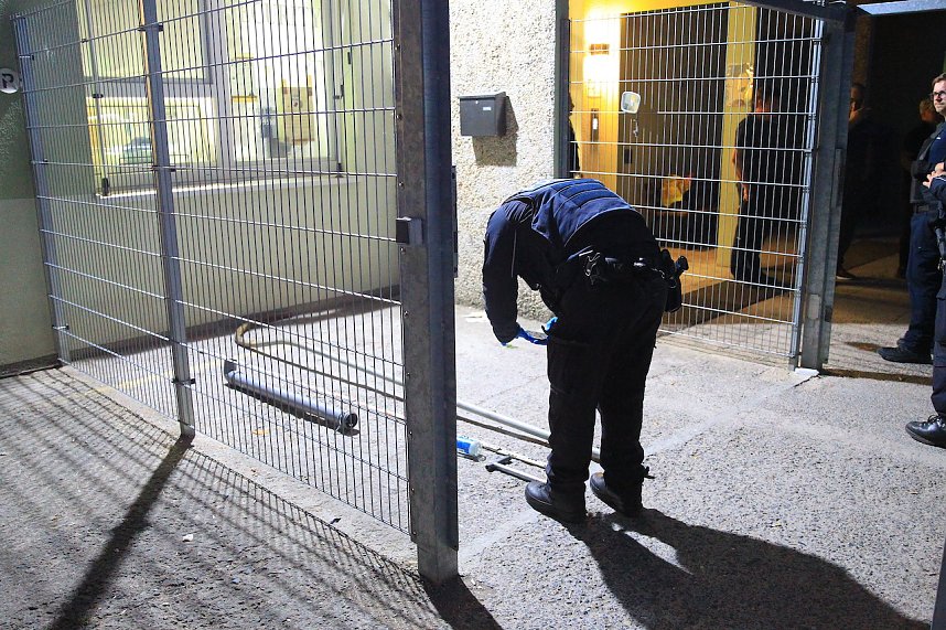 Gro&szlig;einsatz in der Gemeinschaftsunterkunft Obermehler