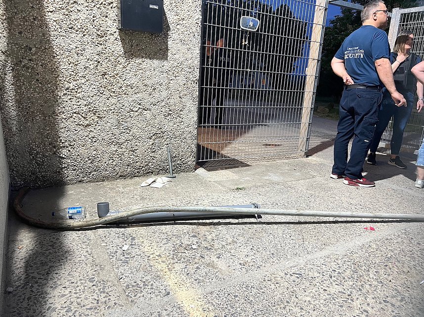 Gro&szlig;einsatz in der Gemeinschaftsunterkunft Obermehler