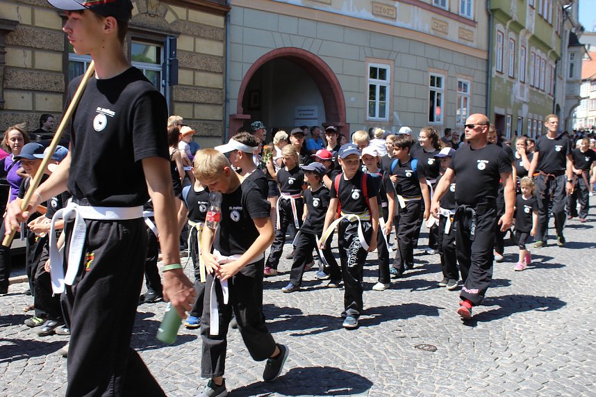 Fr&ouml;hliche Stimmung beim 210 Brunnenfest in Bad Langensalza