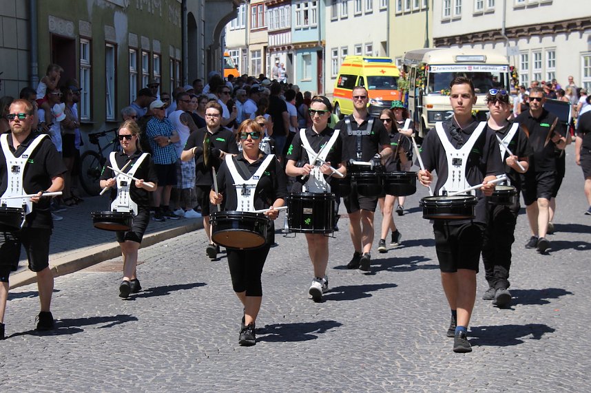 Fr&ouml;hliche Stimmung beim 210 Brunnenfest in Bad Langensalza