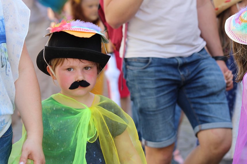 Fr&ouml;hliche Stimmung beim 210 Brunnenfest in Bad Langensalza