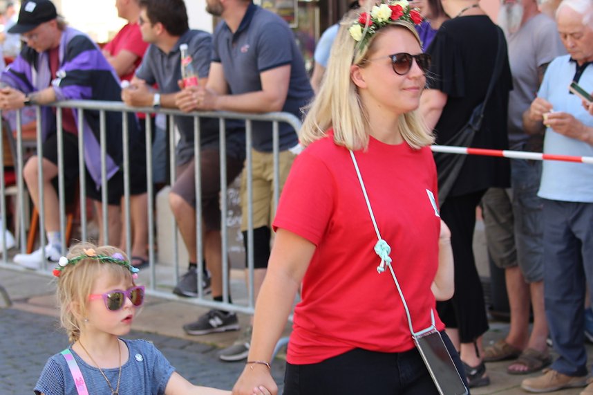 Fr&ouml;hliche Stimmung beim 210 Brunnenfest in Bad Langensalza