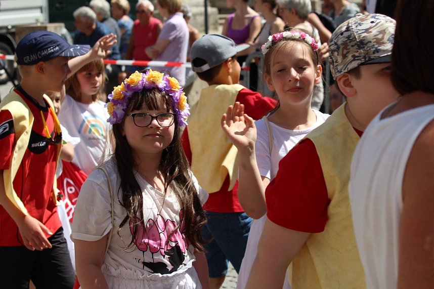 Fr&ouml;hliche Stimmung beim 210 Brunnenfest in Bad Langensalza