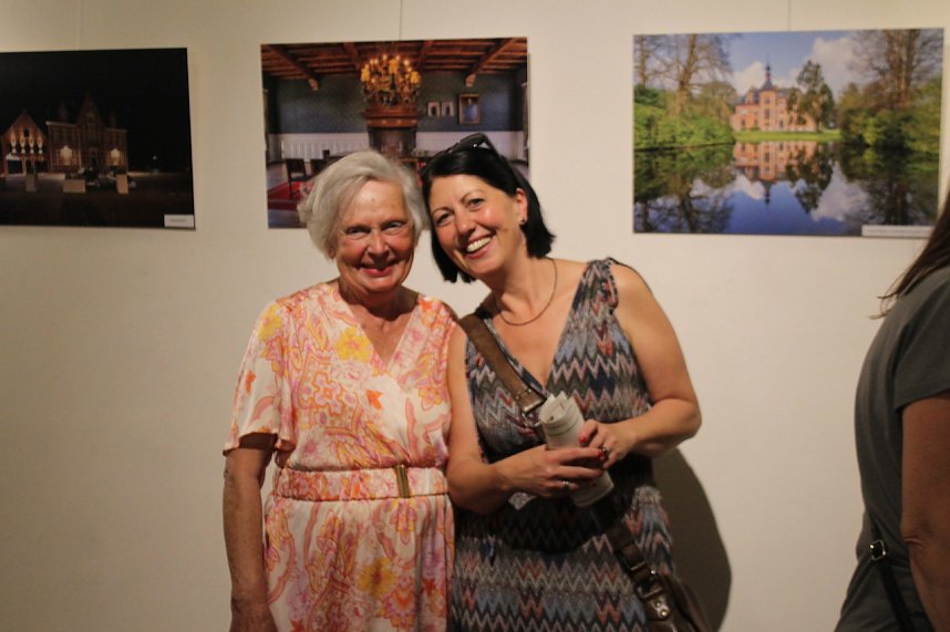 Vernissage zu "Impressionen aus den Partnerst&auml;dten"