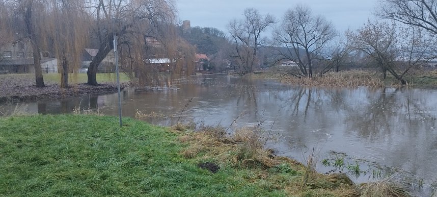 Spaziergang entlang der Unstrut aus Richtung Gorsleben in Richtung Sachsenburg