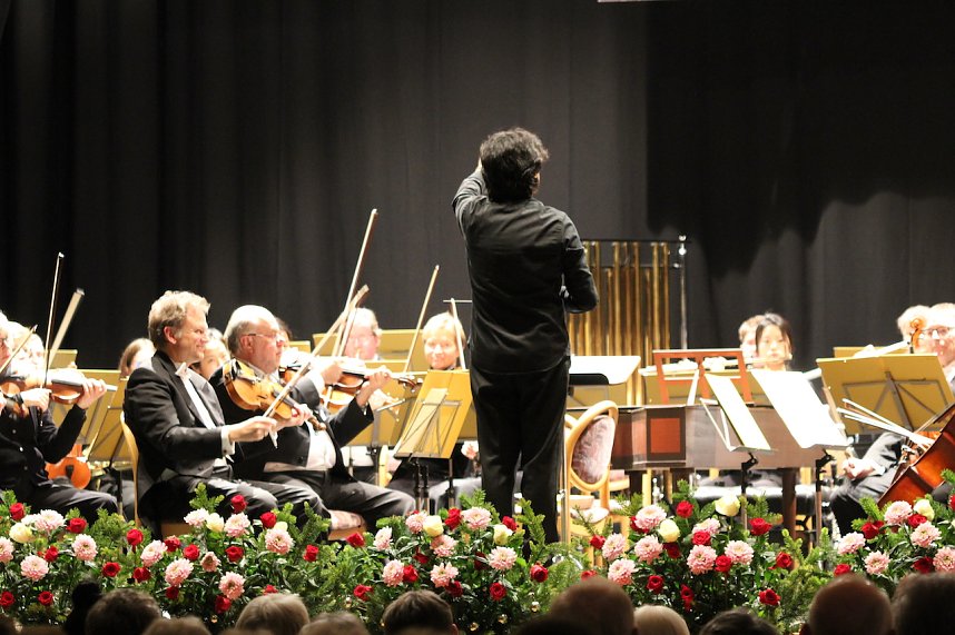 Weihnachtskonzert der Th&uuml;ringer Philharmonie Gotha-Eisenach im KKZ in Bad Langensalza