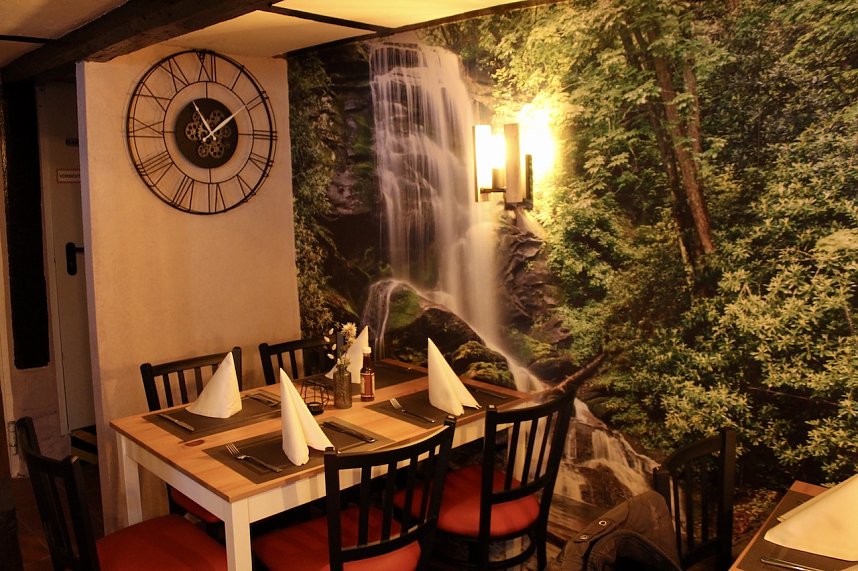 Ein Steak- und Schnitzelhaus ist am 1.1.2024 in das Bonifacius St&uuml;bchen in Bad Langensalza eingezogen