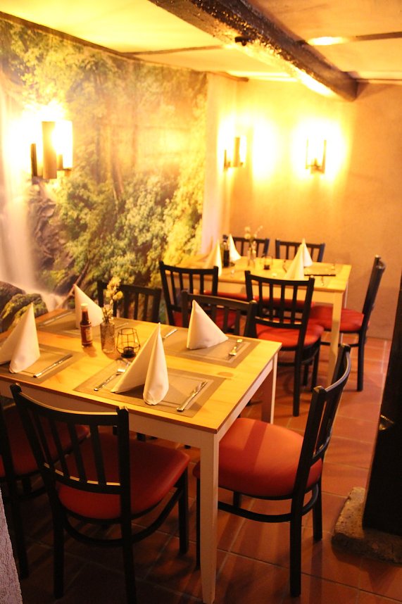 Ein Steak- und Schnitzelhaus ist am 1.1.2024 in das Bonifacius St&uuml;bchen in Bad Langensalza eingezogen