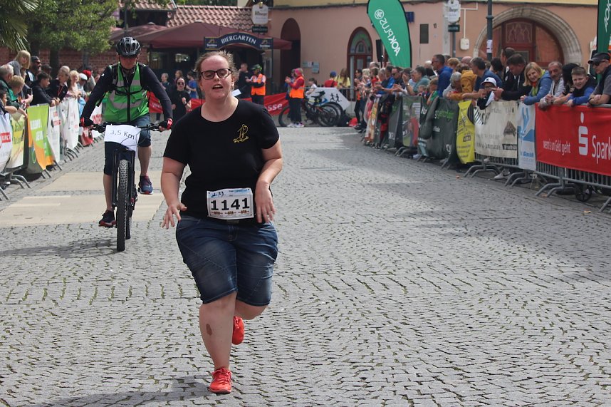 Eintausend L&auml;uferinnen und L&auml;ufer beteiligten sich am 3T&uuml;rmelauf in Bad Langensalza 2024