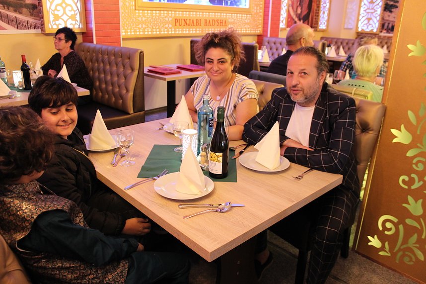 Er&ouml;ffnungsfeier mit geladenen G&auml;sten im Punjabi Bad&acute;sha