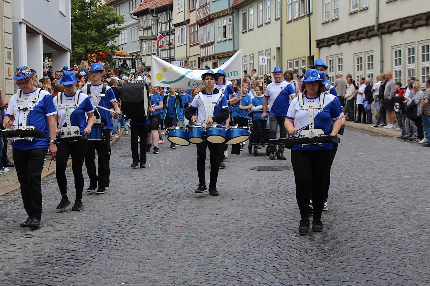 Gro&szlig;er festlicher Umzug zum 211. Brunnenfest in Bad Langensalza