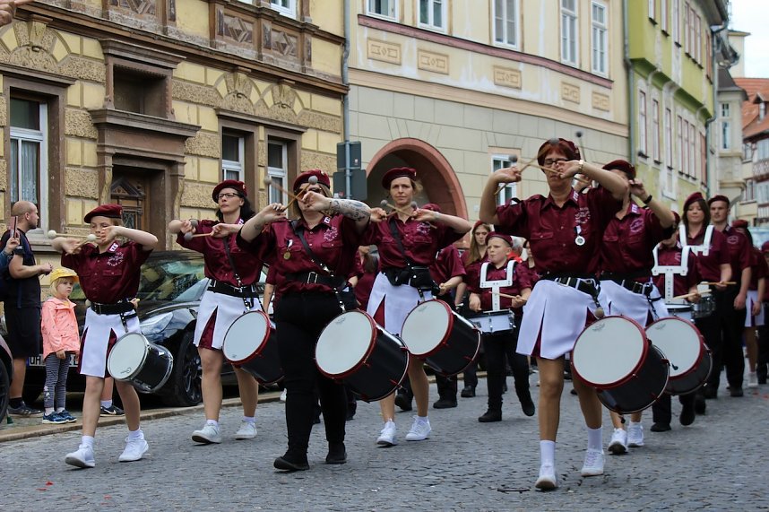 Gro&szlig;er festlicher Umzug zum 211. Brunnenfest in Bad Langensalza