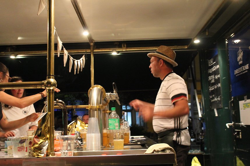 Public Viewing auf dem Neumarkt in Bad Langensalza zum Achtelfinalspiel der EM 2024 - Deutschland gegen D&auml;nemark