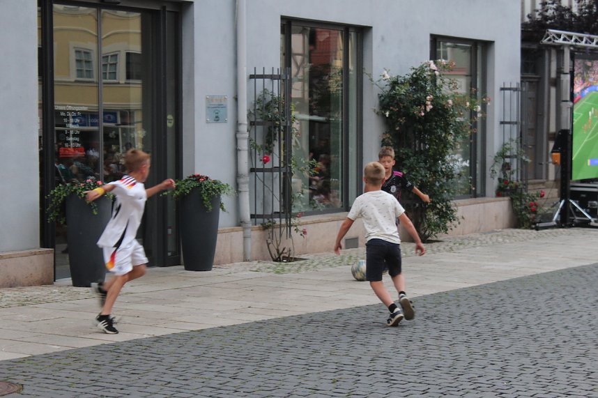 Trainieren hier die kommenden Stars f&uuml;r die EM 2044? 