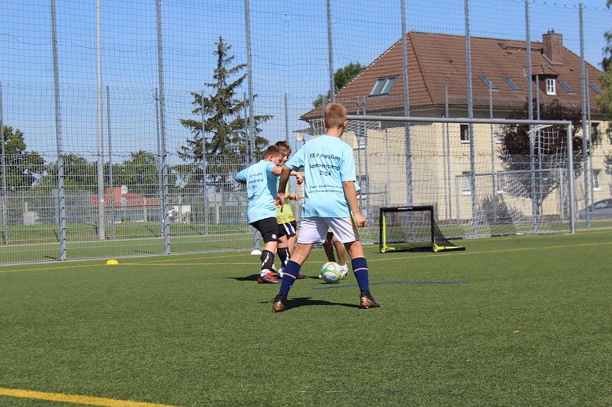 Fussball-Sommercamp im Stadion der Freundschaft in Bad Langensalza