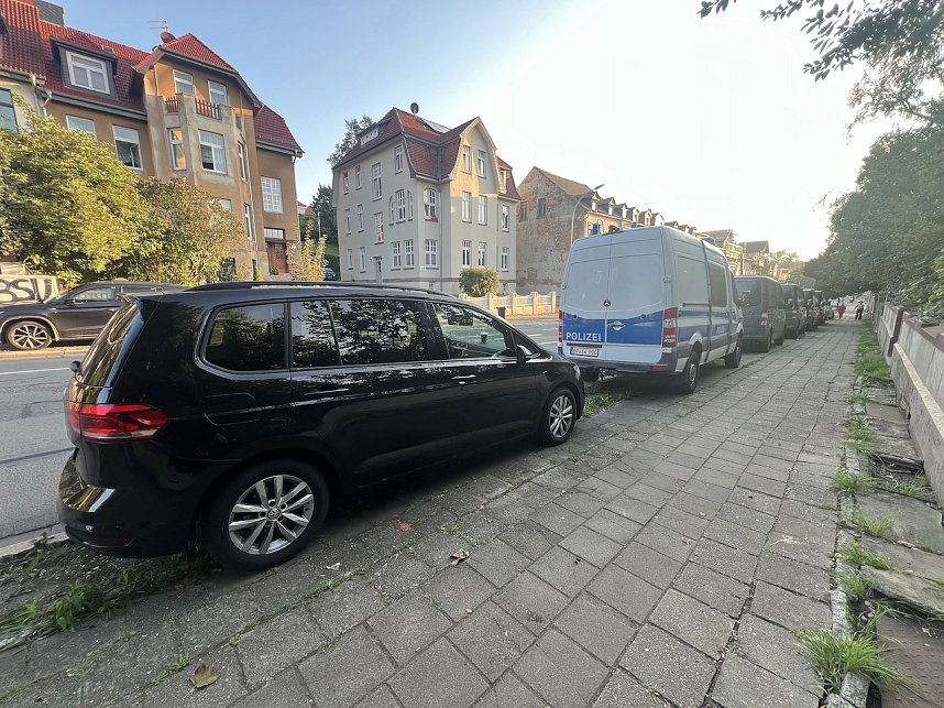 Razzia im Zusammenhang mit Schleuserkriminalit&auml;t 