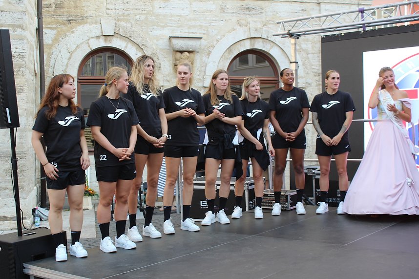 Saisoner&ouml;ffnung des Th&uuml;ringer HC auf dem Neumarkt