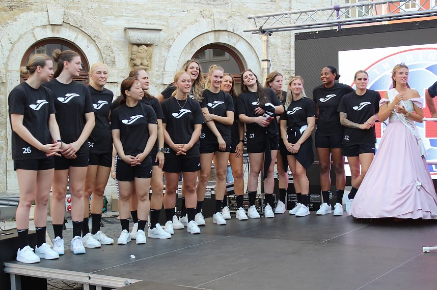 Saisoner&ouml;ffnung des Th&uuml;ringer HC auf dem Neumarkt