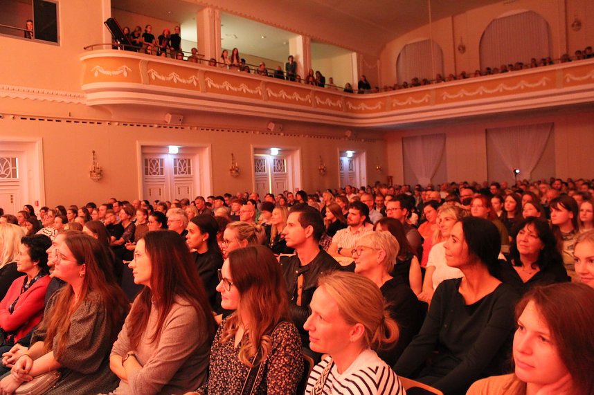Mitwirkende der Gala des Salza-Gymnasiums in Bad Langensalza 2024
