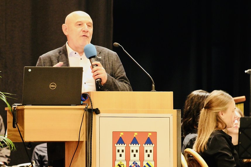 THC Trainer Herbert M&uuml;ller beim Neujahrsempfang im KKZ in Bad Langensalza