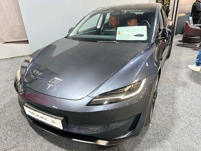 Peter Blei unterwegs auf der Automesse Erfurt