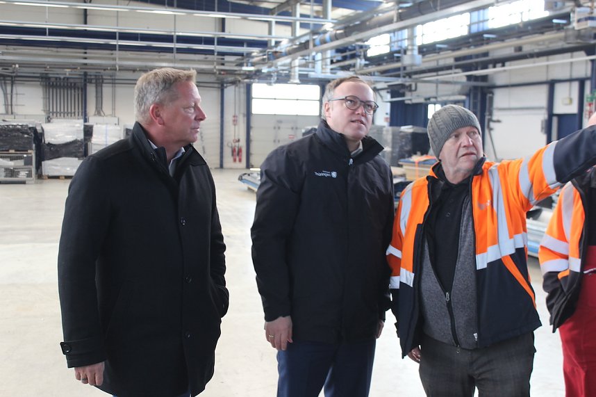 Ortsbegehung einer m&ouml;glichen neuen Halle f&uuml;r Federn O&szlig;wald