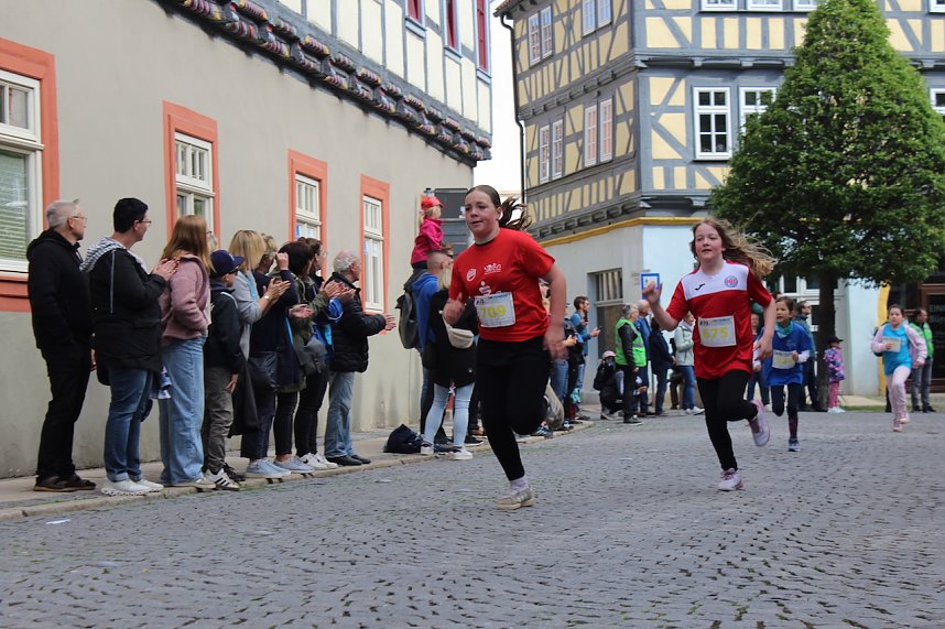 1. Lauf Sch&uuml;lerinnen und Sch&uuml;ler: Drei T&uuml;rme Lauf in Bad Langensalza
