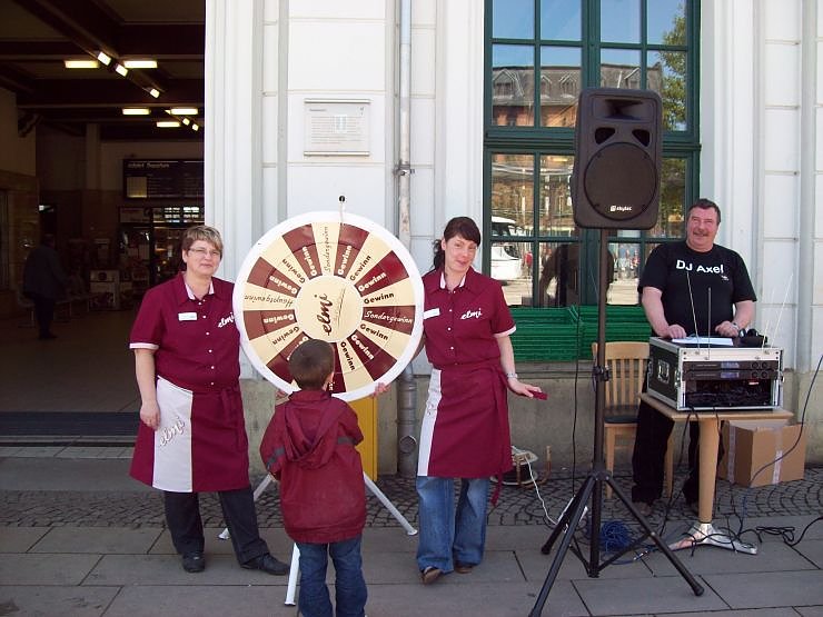 Neues Leben im Bahnhof