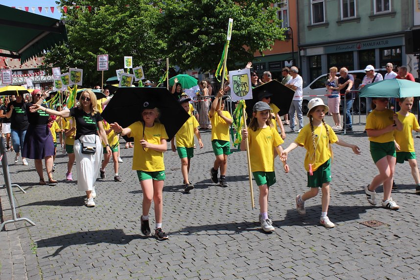 Brunnenfestumzug Bad Langensalza Teil 1