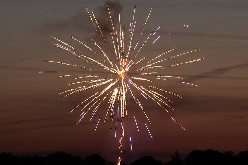 Gro&szlig;es Feuerwerk zum diesj&auml;hrigen Brunnenfest in Bad Langensalza