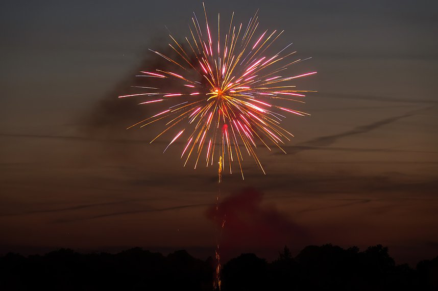 Gro&szlig;es Feuerwerk zum diesj&auml;hrigen Brunnenfest in Bad Langensalza
