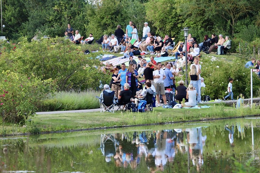 Tolle Stimmung im Rosengarten Bad Langensalza mit Reggae-Kl&auml;ngen