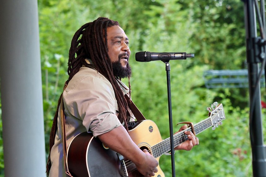 Tolle Stimmung im Rosengarten Bad Langensalza mit Reggae-Kl&auml;ngen