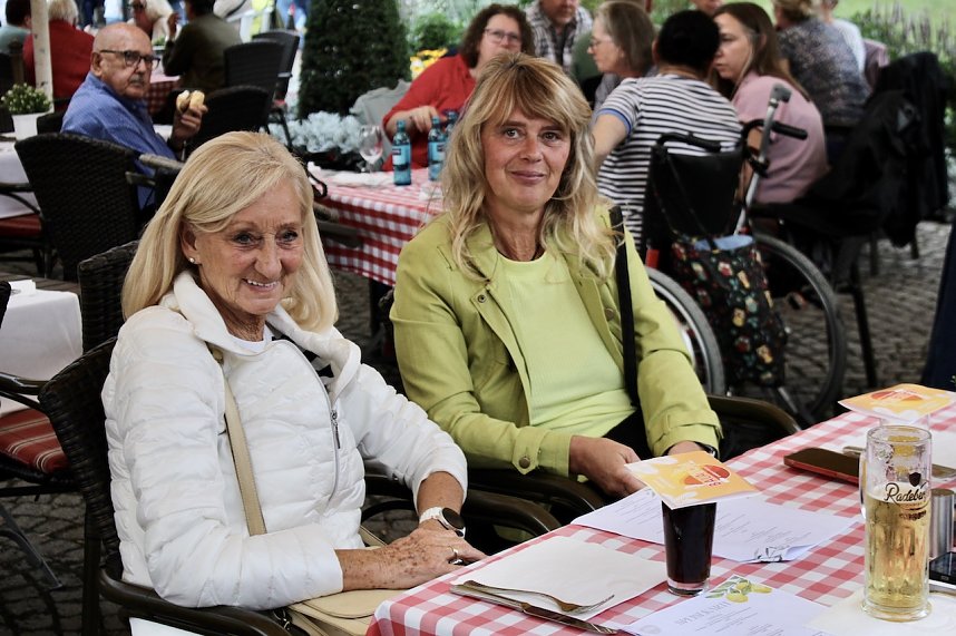 Vierter BaLaTon-Abend des Jahres vor dem Friederikenschl&ouml;sschen in Bad Langensalza