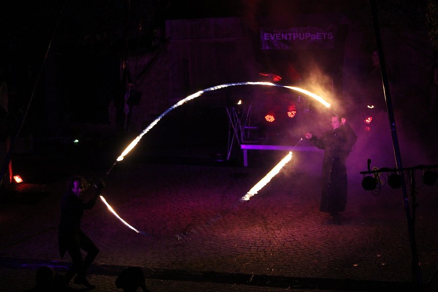 Spektakul&auml;re Feuershow von "EVENTPUPPETS" beim Mittelalterstadtfest in Bad Langensalza