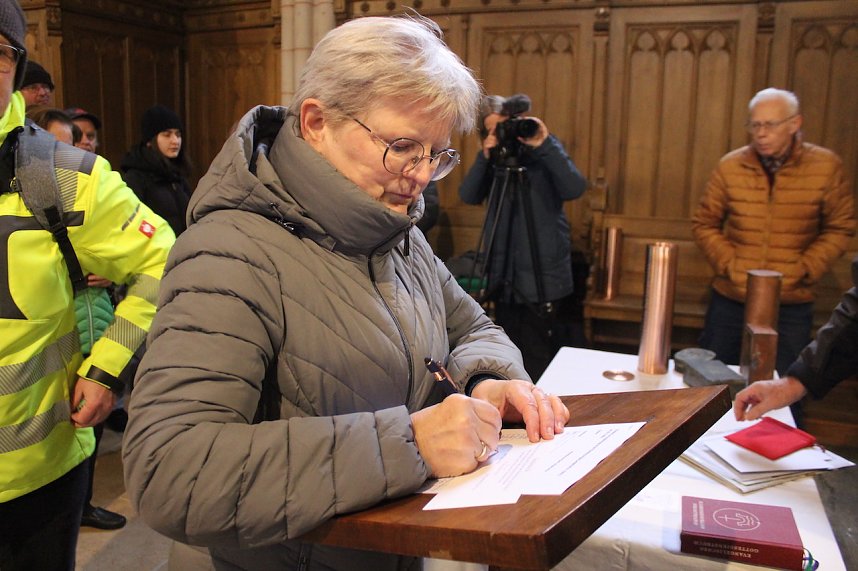 Bekr&ouml;nung und Einlegung der Dokumente in die Zeitkapseln E-Mail von Neue Nordh&auml;user Zeitung: Einladung Bekr&ouml;nung und Einlegung der Dokumente in die Zeitkapseln