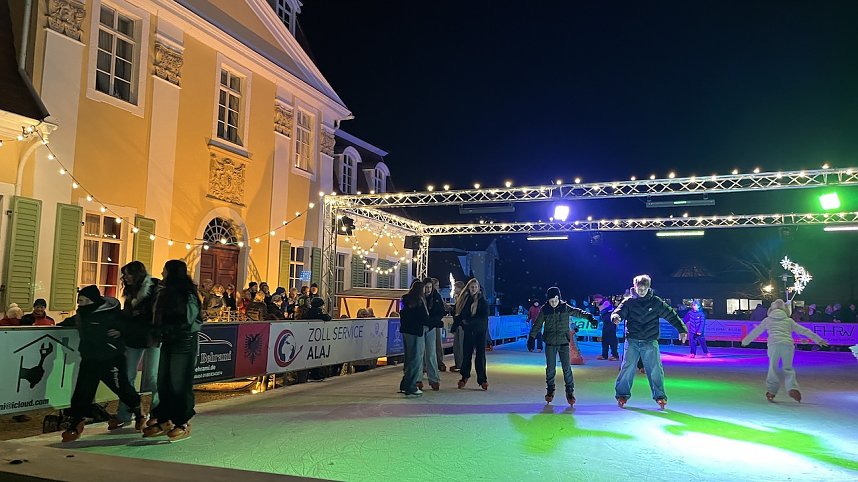 Eisbahn mit super Party in Bad Langensalza er&ouml;ffnet