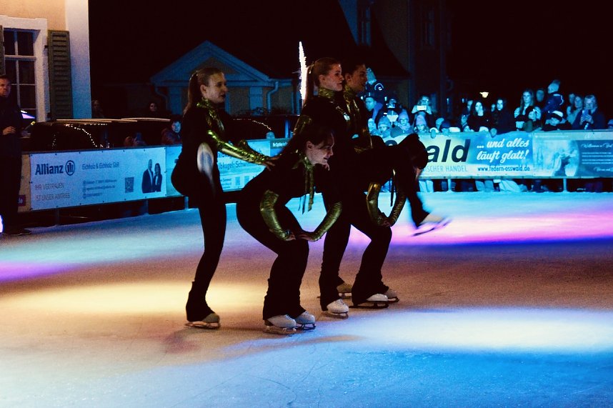 Eisbahn mit super Party in Bad Langensalza er&ouml;ffnet
