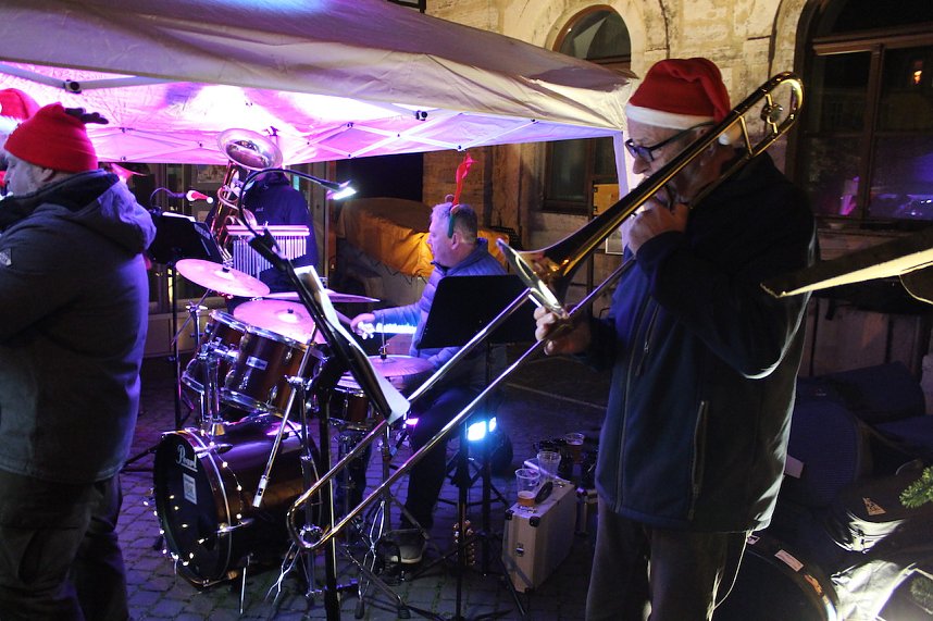 Der Stollen- und Pfefferkuchenmarkt in Bad Langensalza lockte die Besucher mit einem breiten Angebot
