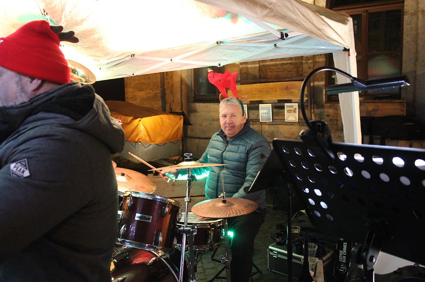 Der Stollen- und Pfefferkuchenmarkt in Bad Langensalza lockte die Besucher mit einem breiten Angebot
