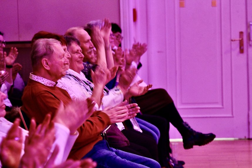 enortrio Fellas & Band am Nikolaustag 2025 im Kultur- und Kongresszentrum Bad Langensalza