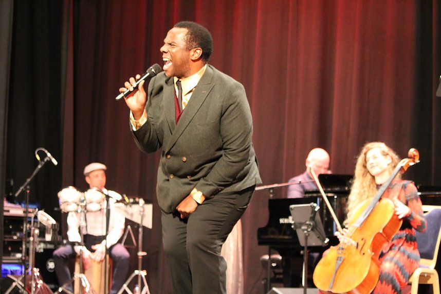 enortrio Fellas & Band am Nikolaustag 2025 im Kultur- und Kongresszentrum Bad Langensalza