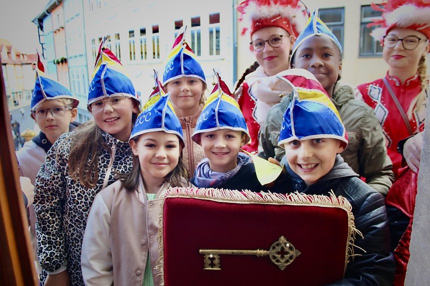 Sturm auf das Langensalzaer Rathaus am 11.11.