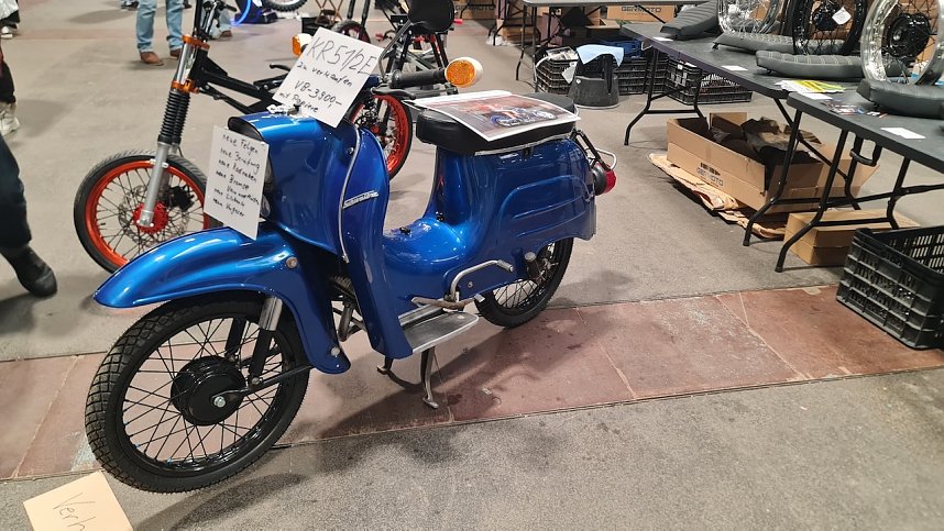 Jede Menge Oldtimer gab es am Wochenende in Erfurt zu sehen.