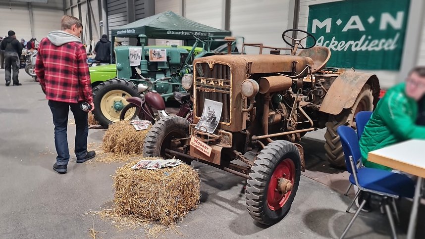 Jede Menge Oldtimer gab es am Wochenende in Erfurt zu sehen.