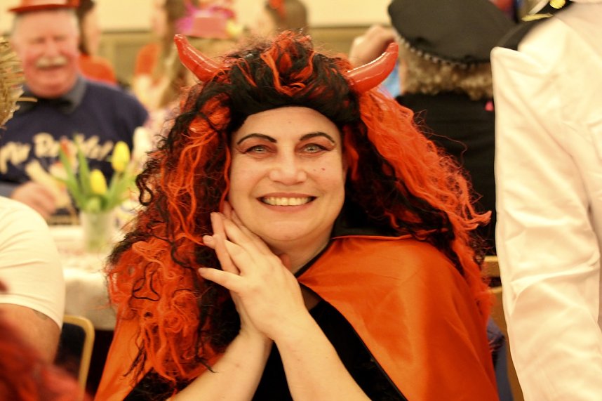 Ausgelassenes Treiben im Kultur-und Kongresszentrum in Bad Langensalza bei der Karnevalssitzung