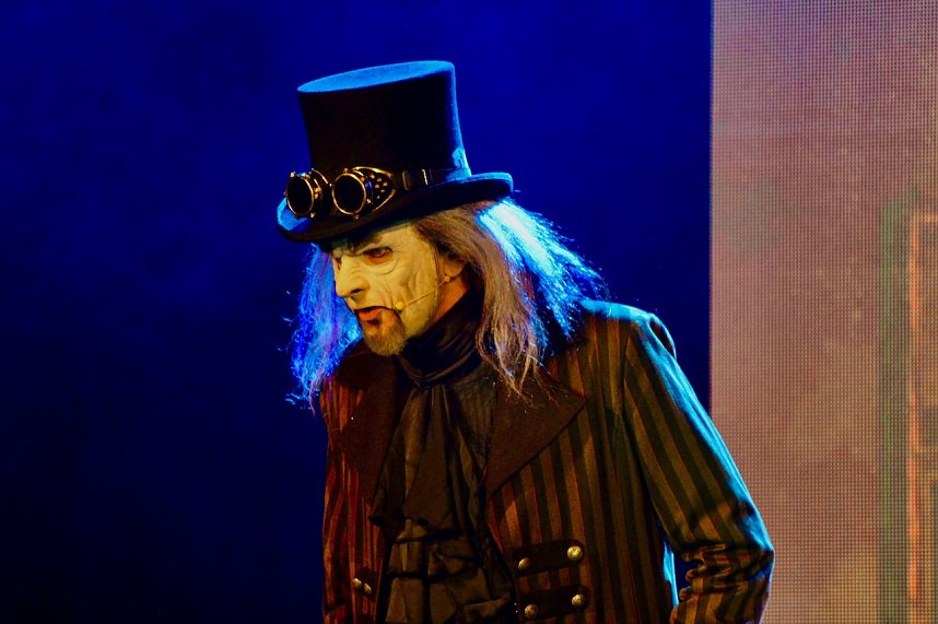 Faust n Roll nach Goethe" im KKZ in Bad Langensalza 