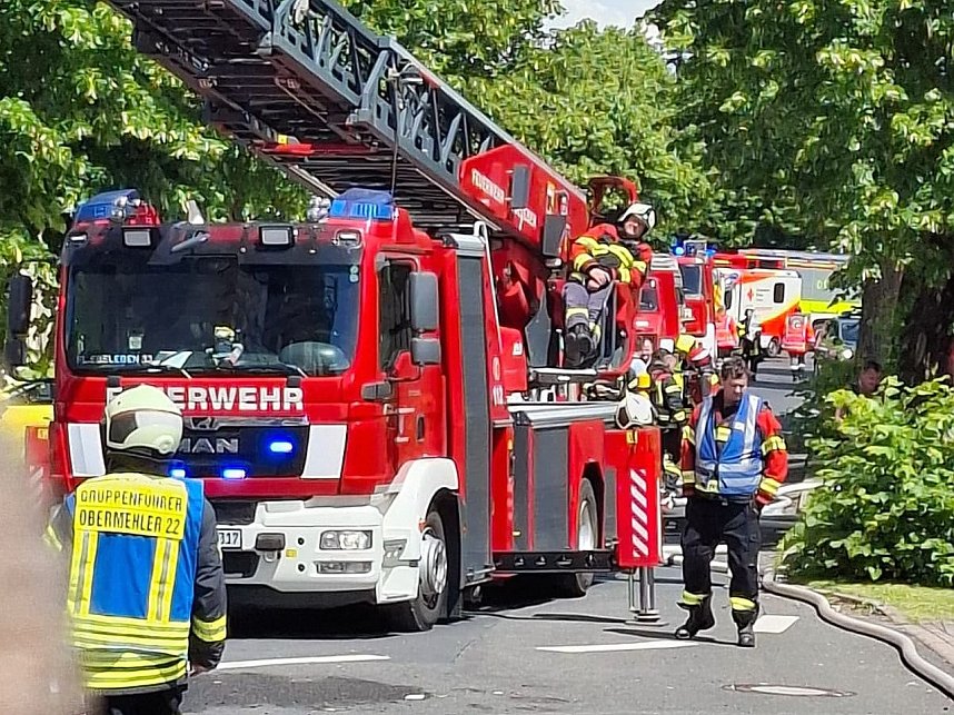 In Menteroda geriet am Donnerstag ein Wohnhaus in Brand.