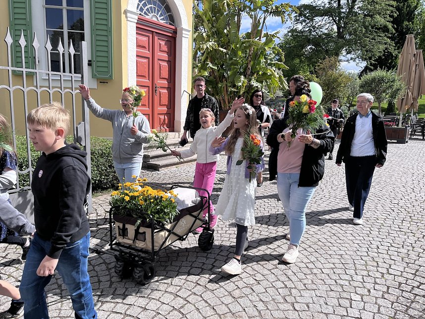 Kinderumzug der Anni-Berger-Stiftung durch Bad Langensalza