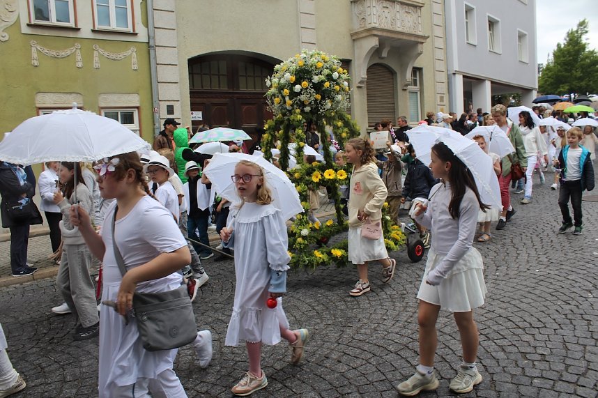 Festumzug zum 214. Brunnenfest in Bad Langensalza